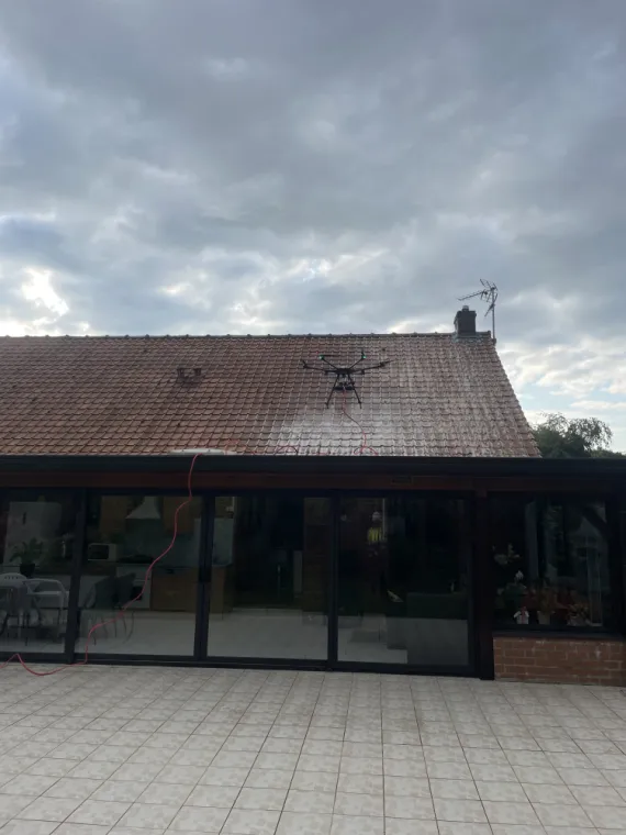 Traitement de toiture par drone sur la commune d'Hazebrouck (59), Arques, ASGARD
