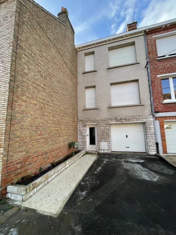 Nettoyage de façade sur la commune d'Hazebrouck (59), Arques, ASGARD